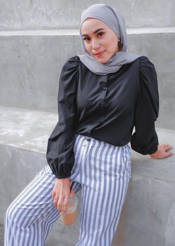Nonton Film Check in Bareng Cewek Jilbab Hyper Terbaru