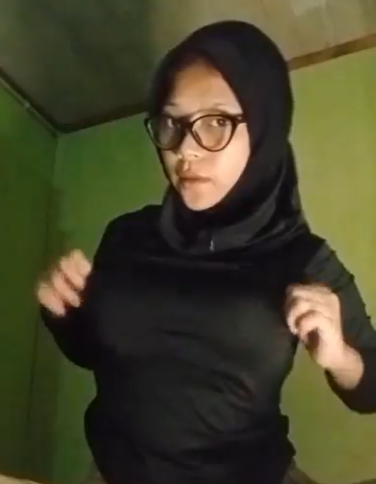 Nonton Film Dibalik Wajah Polos Suka Bugil dikamar Terbaru
