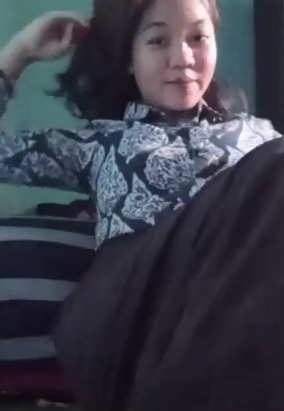 Nonton Film Pulang Sekolah Omek dulu Sebelum Ganti Baju Terbaru