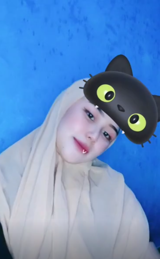 Nonton Film Kenalan Sama Clara Si Ukhty Cantik Terbaru
