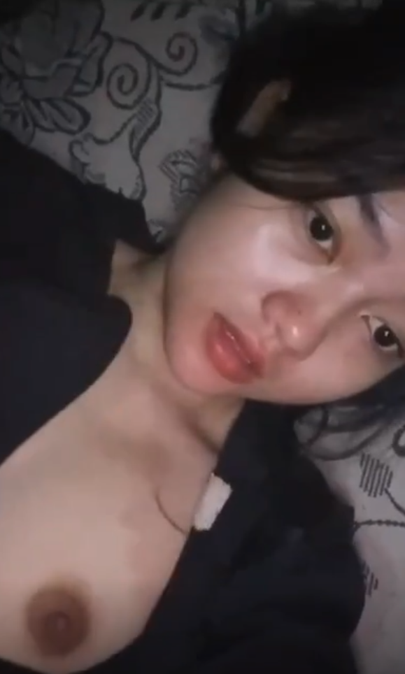 Nonton Film Kelakuan Cewek Imut Kalau Sendirian Rania Si Hyper Terbaru