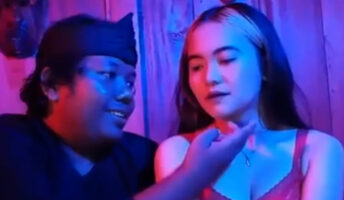 Nonton Film Bokep Drama Dukun Cabul Penipu Bikin Wanita Basah Terbaru