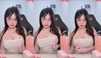 Nonton Film Eksklusif Angel Chan Unboxing Dildo Geterin Susunya Terbaru Nonton Film Eksklusif Angel Chan Unboxing Dildo Geterin Susunya Terbaru